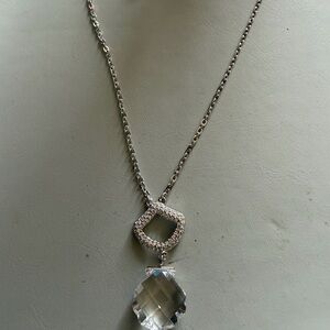 Elegant Swarovski Rhodium shell Pendant Necklace